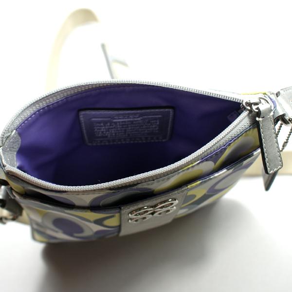 Authentic COACH Julia popular Clutch G1069-44475