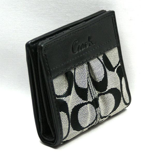 coach pleated wallet