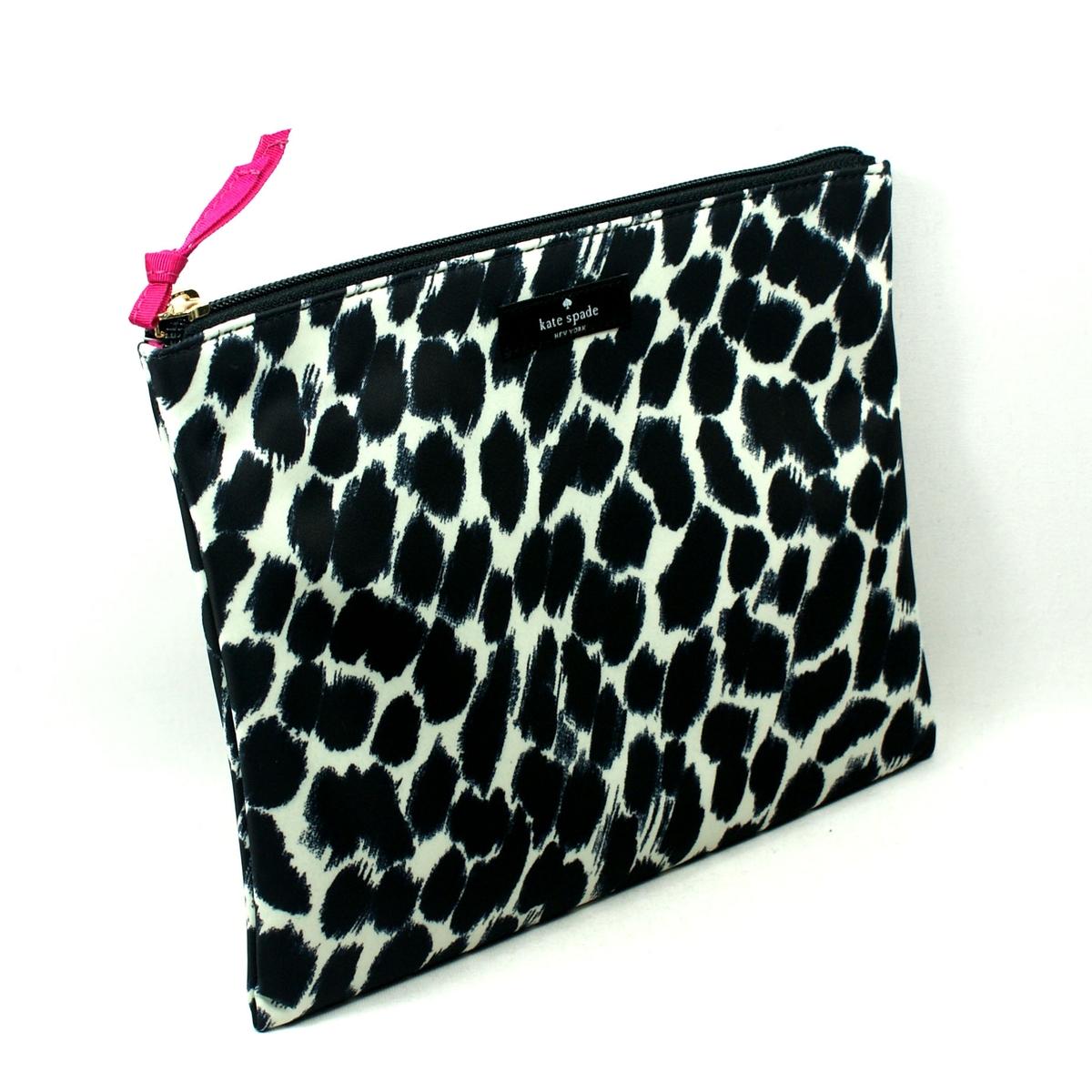 flat cosmetic pouch
