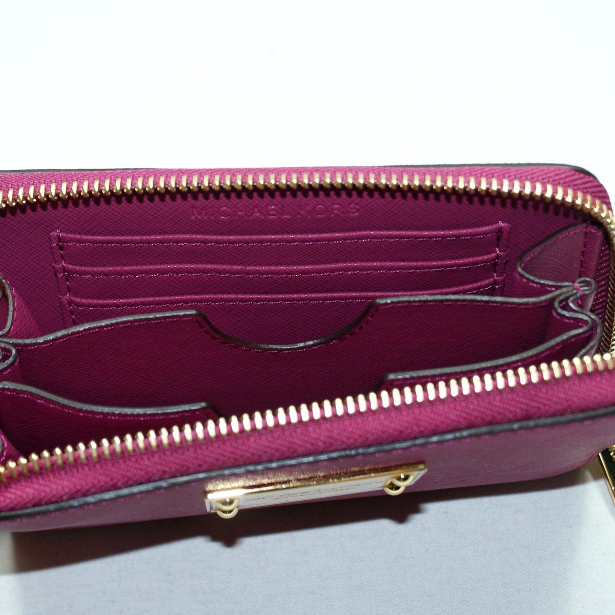 Michael kors iphone 2024 5 wallet purple