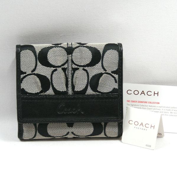 coach pleated wallet