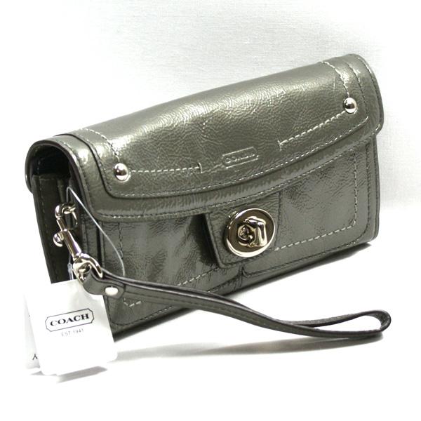 coach patent wallet